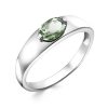 Кольцо классическое из серебра 925 с празиолит