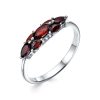 Кольцо классическое из серебра 925 с гранатом, фианит