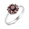 Кольцо классическое из серебра 925 с гранатом