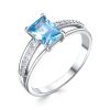 Кольцо классическое из серебра 925 с фианитом